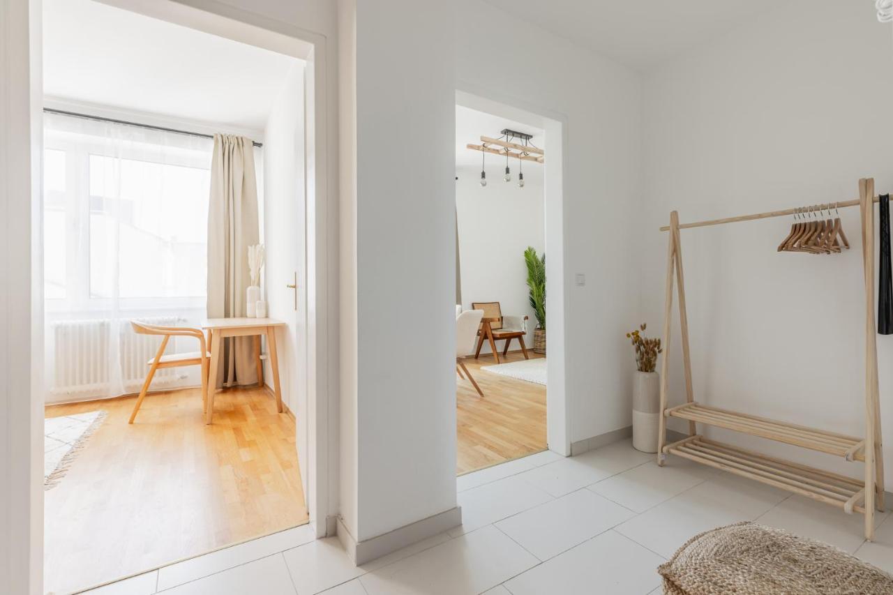 Bright Stylish Apartment With A Balcony In A Top Location Vienna Exterior photo